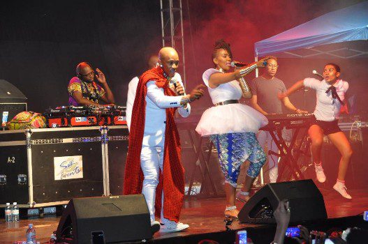 mafikizolo-performing-at-blankets-wine