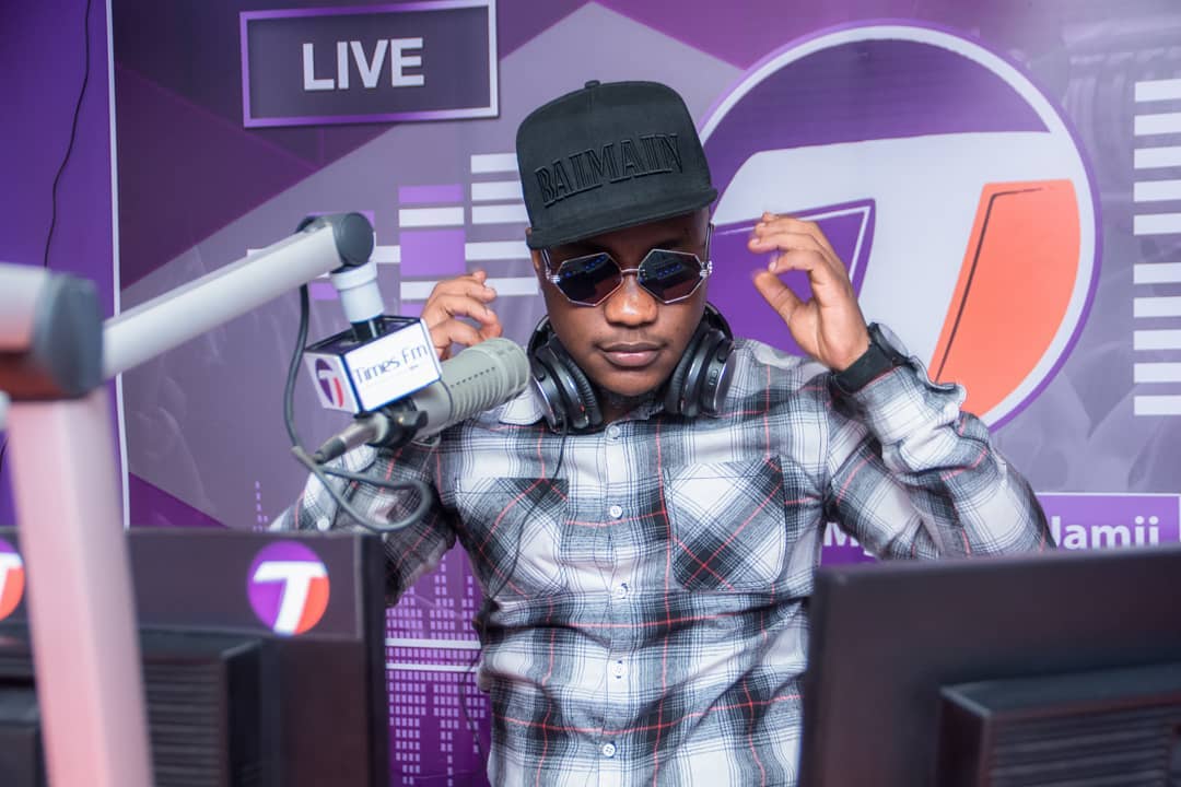 Tanzania’s top Media personality Lil Ommy set to unveil new TV show to interview African celebs & artists