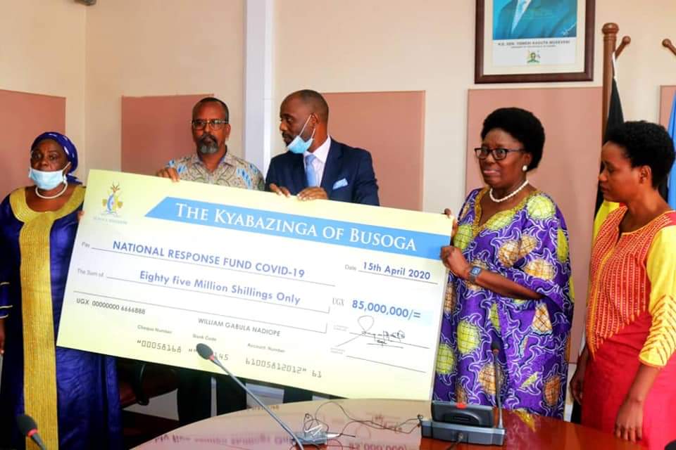  Kyabazinga of Busoga Donates 85million to COVID-19 Response Team