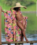 Photos: Model Efrance Nakitto in stunning show