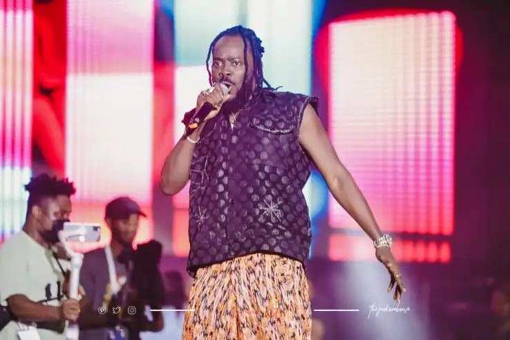  Adekunle Gold’s Tribute To Uganda Is Deliciously Beautiful