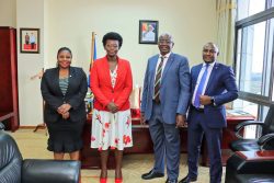 Hellovet Launches in Uganda: Revolutionizing Access to Professional Veterinary Services